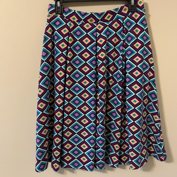 LULAROE Skirt with pockets size Medium - Picture 11 of 13